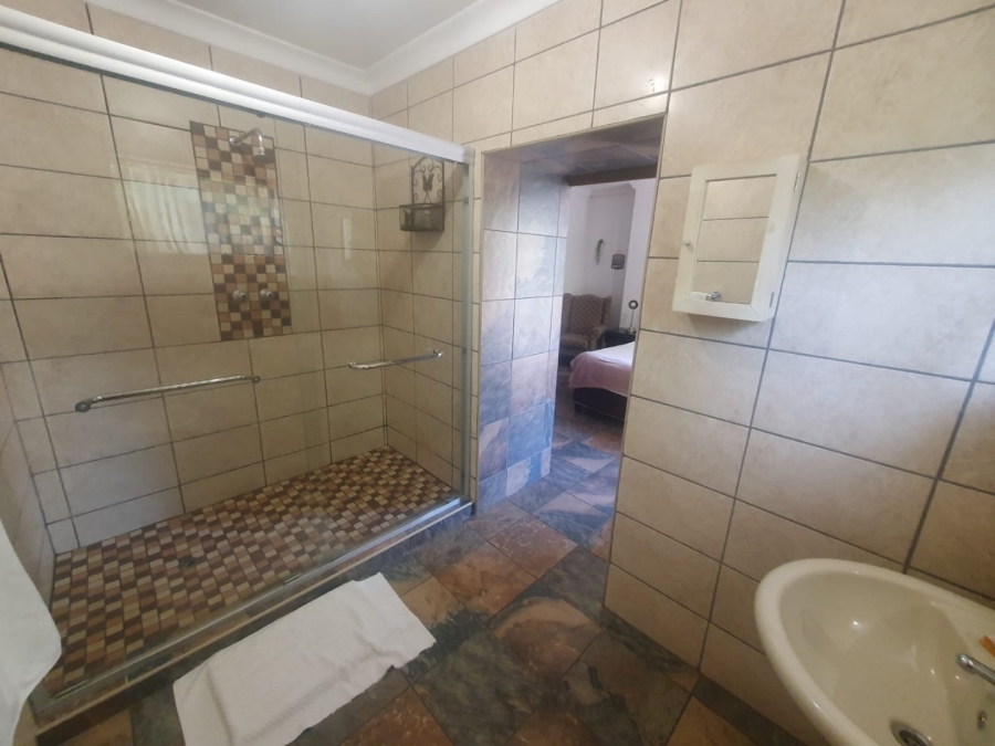 12 Bedroom Property for Sale in Pellissier Free State